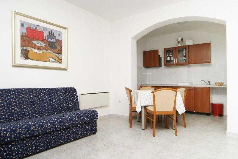 פוסטיר Pucisca Villa מראה חיצוני תמונה